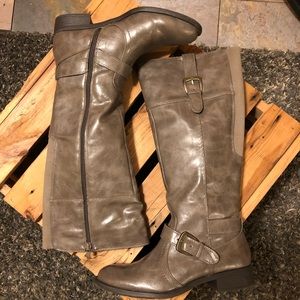 Relativity tall boots